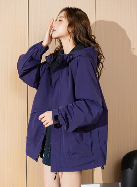 唐狮新款女外套休闲冲锋少年上衣户外运动风宽松百搭外套yc