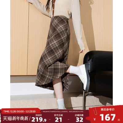 唐狮2025秋冬季新款女半身裙长裙复古棕色百搭显瘦格子裙子WP