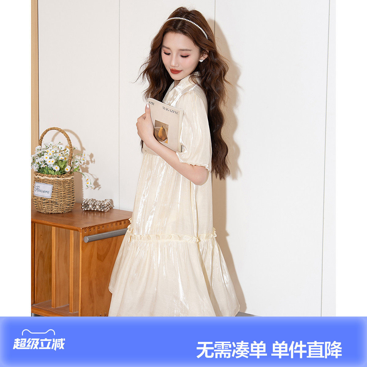 唐狮26春夏季新款连衣裙女波光气质甜美流行泡泡袖裙子气质米色裙