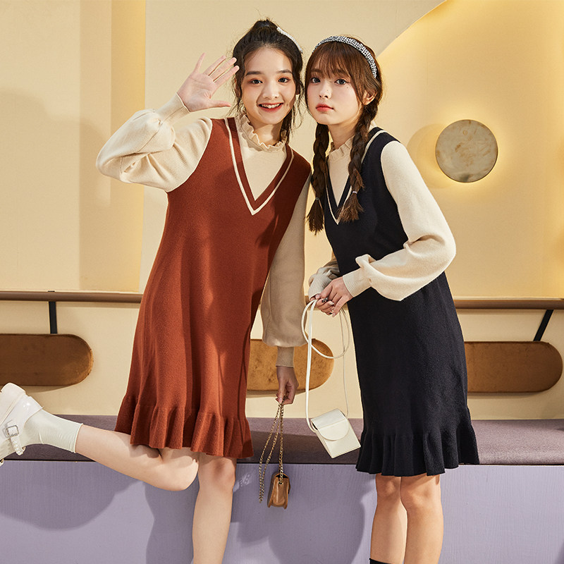 唐狮2021秋冬新款连衣裙时尚假两件小个子宽松气质复古毛衣针织裙