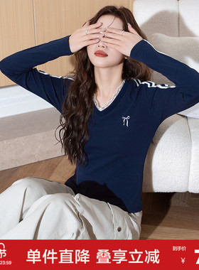 唐狮新款春季长袖T恤女V领花边减龄温柔风穿搭韩版慵懒休闲wp