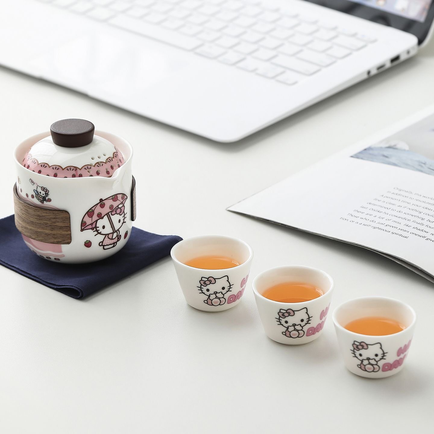 HelloKitty便携茶具套装陶瓷可爱旅行茶具女生家用户外泡茶快客杯