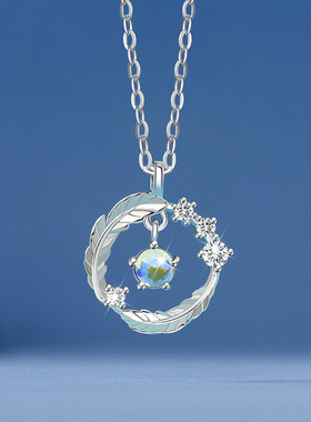 2023年夏季新品羽你相伴幻彩月光石轻奢羽毛吊坠s925纯银项链