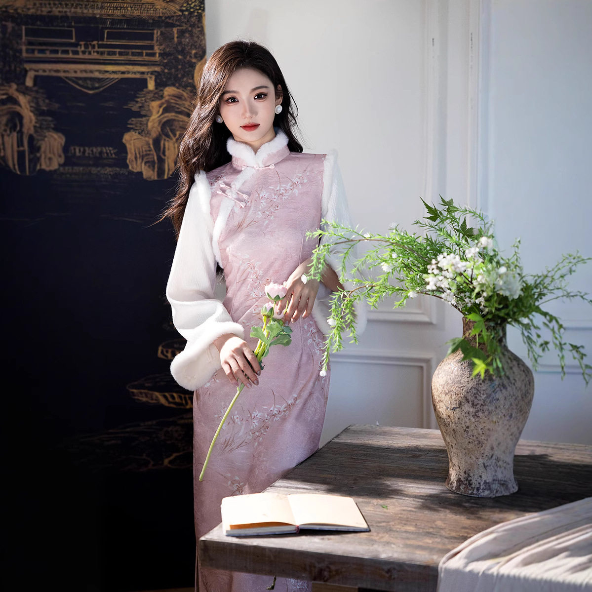 新年拜年服粉色旗袍新款2025春秋季女新中式新娘敬酒服订婚礼服裙