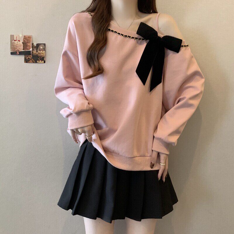 粉色斜领露肩卫衣女爆款