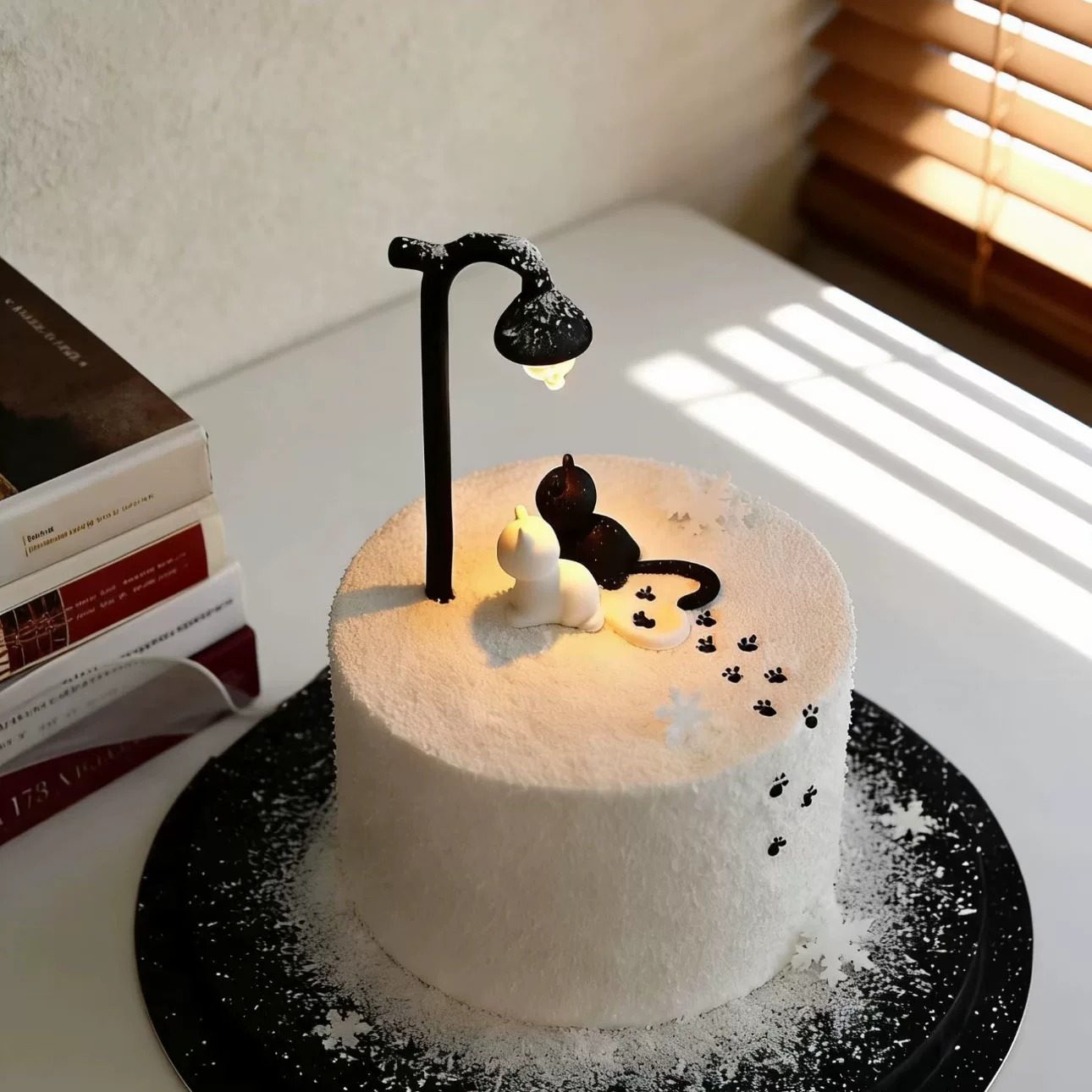 网红ins风情人节路灯情侣猫蛋糕巧克力成品配件路灯下猫咪蛋糕,节庆用品/礼品,蛋糕/烘焙装饰用品,淘宝优惠券,粉丝福利购,淘宝优惠卷