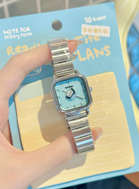 手表女款学生初高中2025新款防水电子女士腕表考试静音只看时间