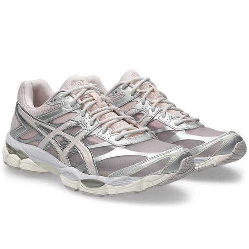 日本代购ASICS GEL-CUMULUS 16 亚瑟士户外休闲跑鞋 1203B218.700