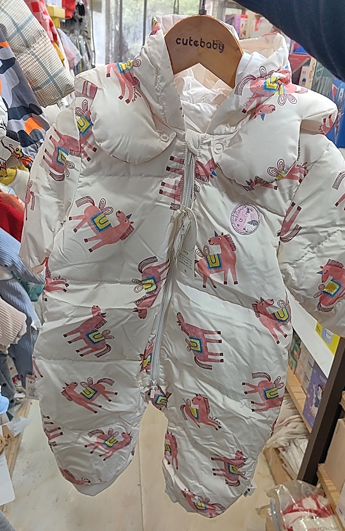 米乐熊连体羽绒服冬季婴幼儿羽绒服哈衣女童宝宝衣服特价