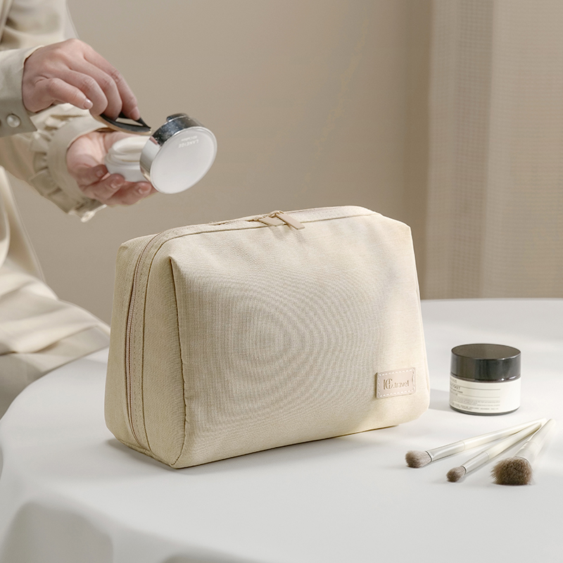 化妆包女2024新款高端