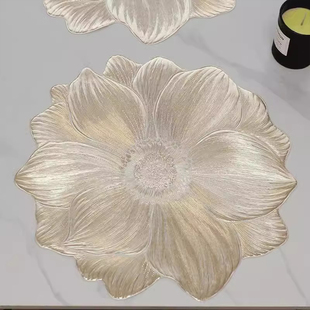 花朵北欧风创意防滑垫装饰垫PVC防烫隔热垫高级荷花餐垫防水防油