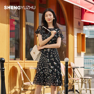 声雨竹官方旗舰店2026夏款女士连衣裙商场同款短袖收腰裙子高级感