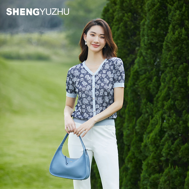 声雨竹官方旗舰店2026夏季花色短袖针织衫女满印纽扣淑女套头线衫