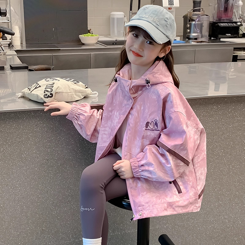 女童冲锋衣外套秋装2025新款洋气连帽上衣儿童女孩春秋季大童夹克