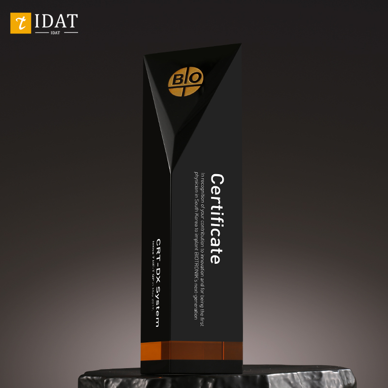 水晶奖杯定制创意黑色水晶杯荣誉奖牌公司优秀员工高档纪念品订制