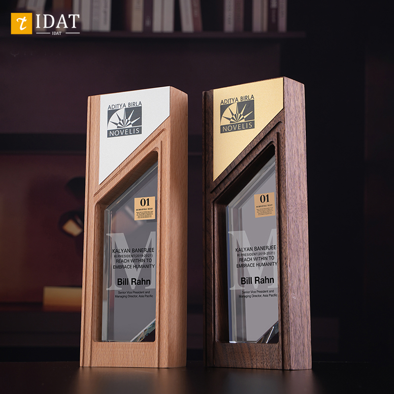 实木水晶奖杯订制订做年会颁奖创意高档木质授权牌奖牌纪念品制作