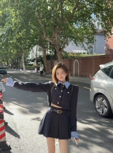 Miss家 2023秋新款长袖单排扣西装短外套上衣短裙褶皱半身裙套装