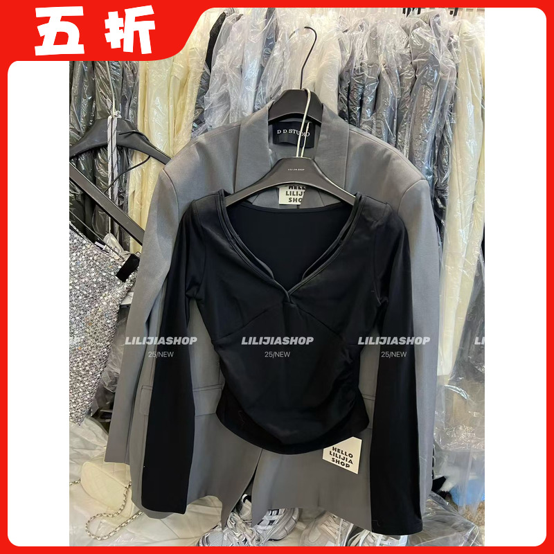 【五折】2025秋季新款韩版时尚百搭显瘦修身显瘦褶皱收腰v领上衣