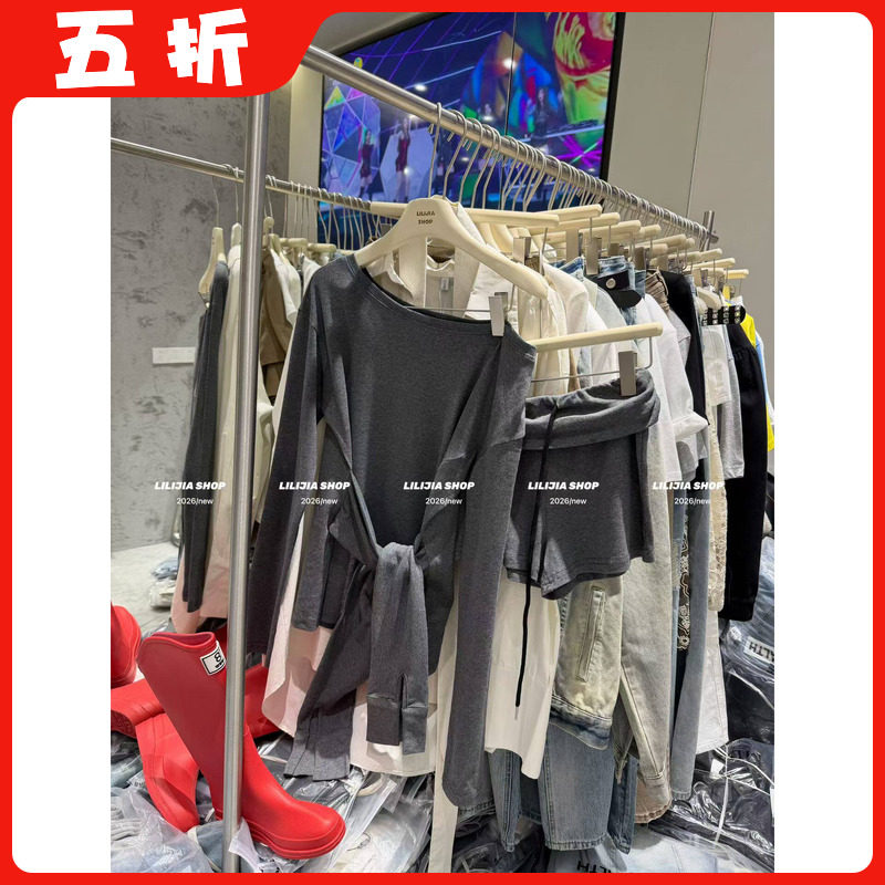 【五折】2026春韩版时尚百搭显瘦斜肩绑带长袖T恤+高腰抽绳短裤女
