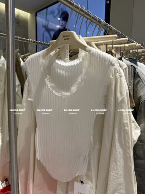 Miss家 2026韩版时尚百搭显瘦圆领蕾丝拼接无袖背心上衣女针织衫