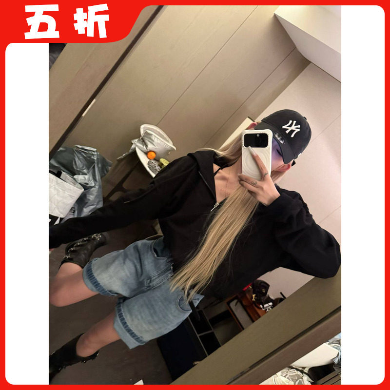 【五折】2026韩版时尚百搭显瘦连帽拉链开衫短款卫衣外套女上衣