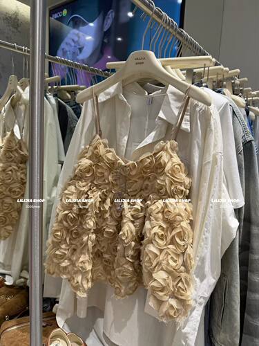 Miss家 2026年春季新款法式浪漫立体花朵吊带背心女肩带可调节