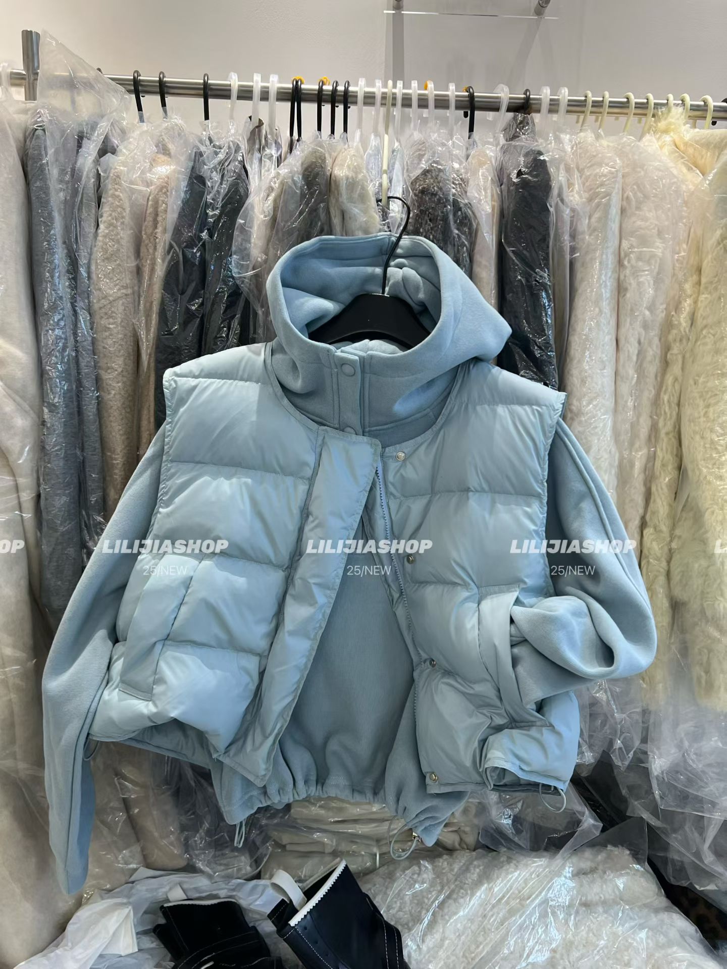 Miss家 2025秋冬新款韩版时尚百搭宽松显瘦圆领羽绒马甲外套女