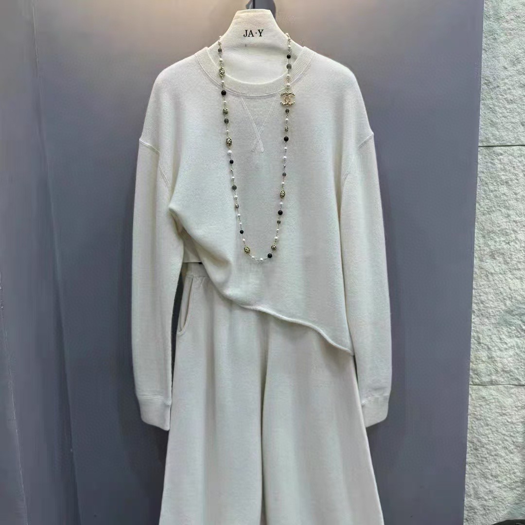 底价咨询，设计师品牌羊绒套装