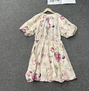 7.8少量20条源货休闲百搭宽松印花泡泡袖 连衣裙女