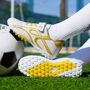 新款儿童透气足球鞋小学生碎钉中大童AG长钉男女孩校园踢球训练鞋