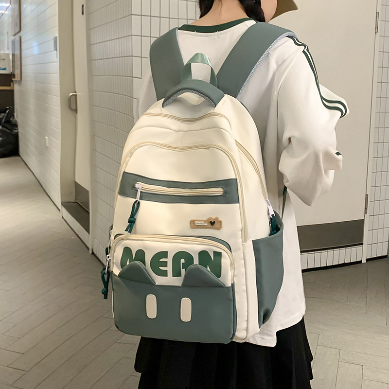 学生书包女双肩包大容量背包图片