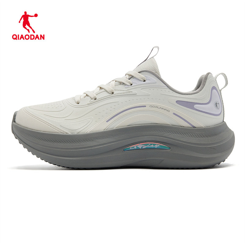 乔丹跑步鞋女款商场同款