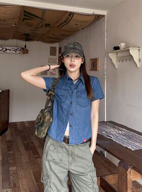 2025新款美式复古薄款正肩牛仔短袖衬衫女夏季显瘦休闲高街上衣潮