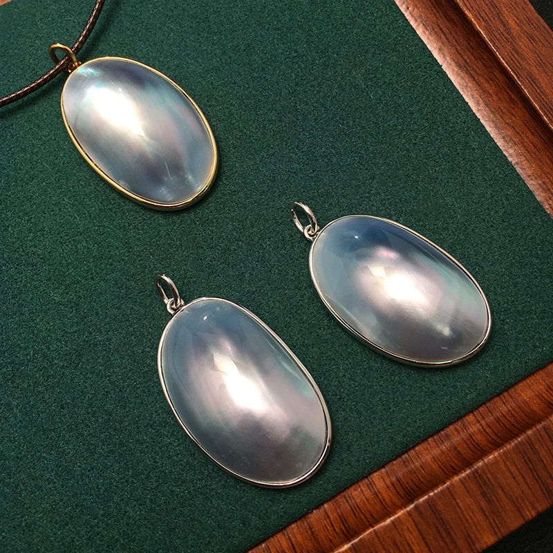 泽弘珠宝天然海水蓝马贝吊坠33长