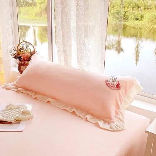 全消光牛奶绒绣花双人枕套