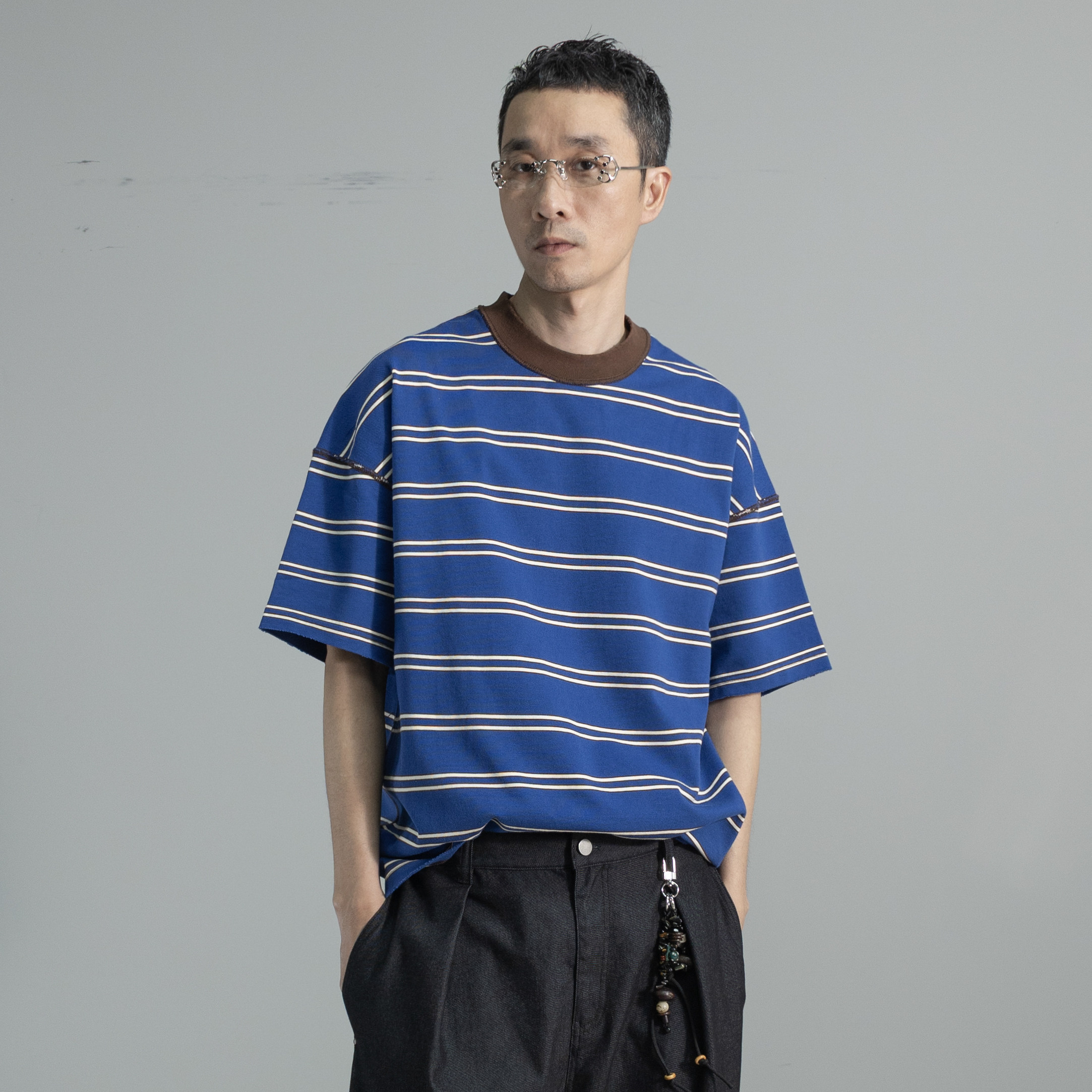 条纹重磅水洗工艺T恤做旧宽松圆领扩版落肩短袖个性翻面做工体恤