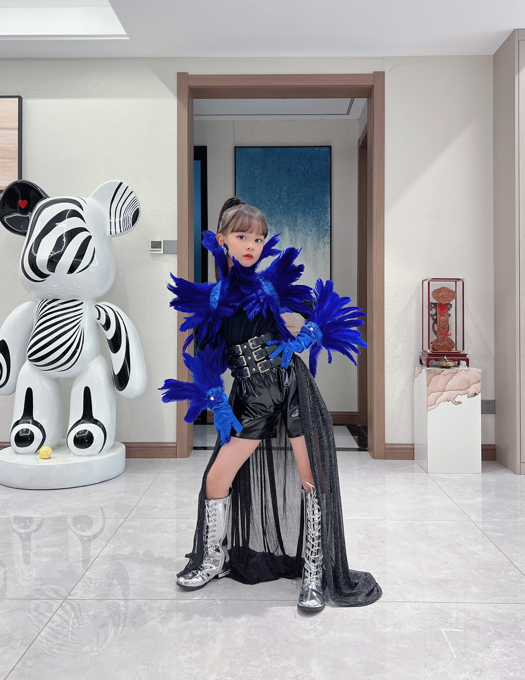 女童走秀潮服儿童模特t台演出服装少儿爵士舞表演服个性舞台礼服