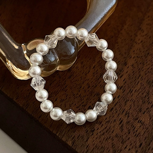 新款小珠珍珠水晶弹力绳戒指女小众设计叠戴食指戒时尚百搭指环