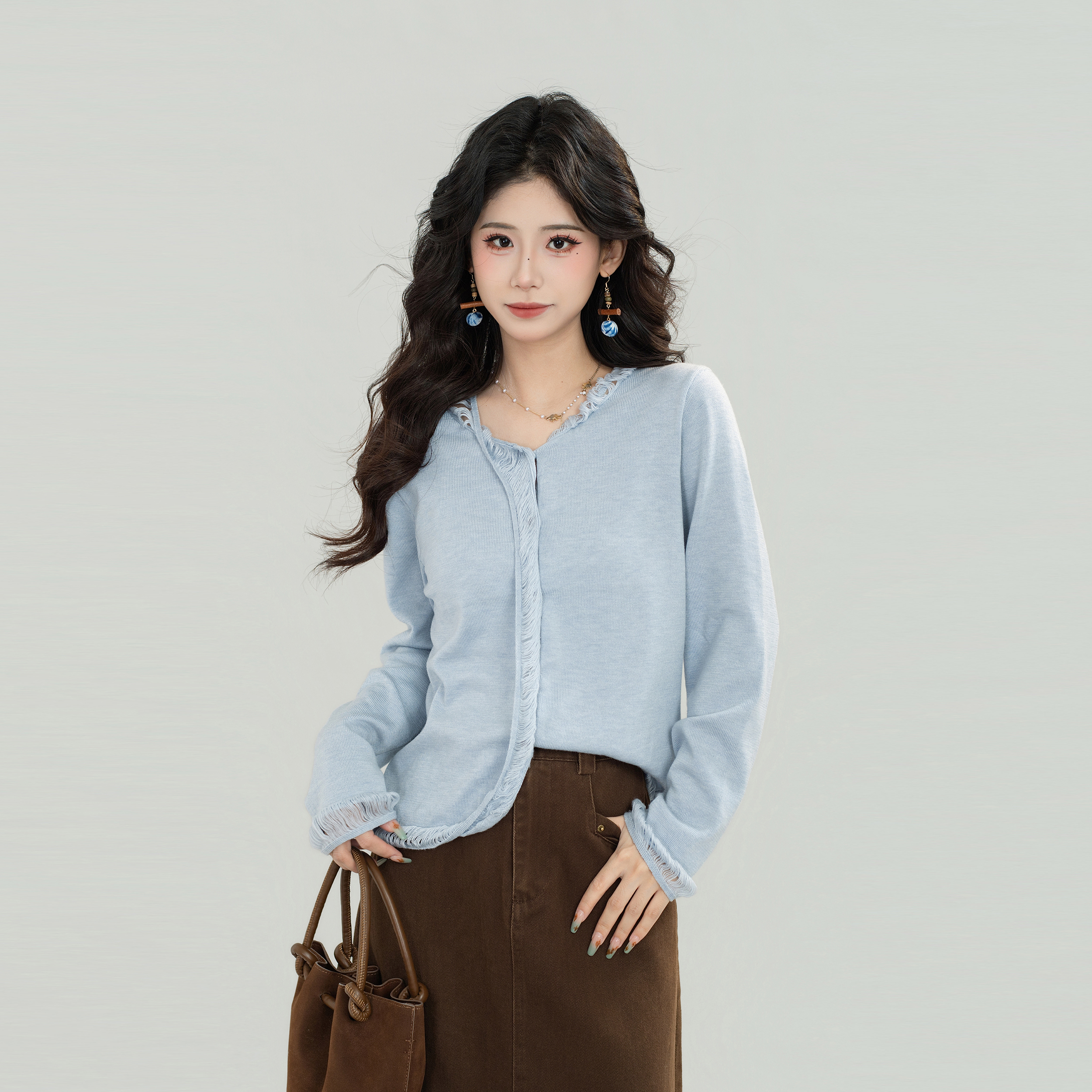 DaYuanSAD木耳边拼接v领针织衫女