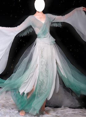 青鸟寻音无艺之艺一朵大左古风仙气飘翅膀服汉服重工钉珠刺绣摆裙