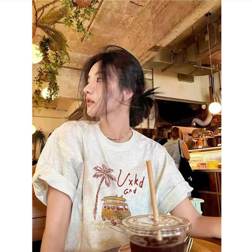 纯棉夏日美式正肩清新短袖t恤女