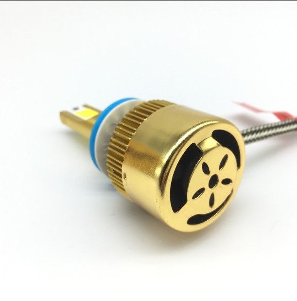 자동차 LED 헤드라이트 H1H4H11H7 자동차 조명 수정 하이빔 및 로우빔 전구 2색 슈퍼 브라이트 헤드라이트 골드 라이트 안개등