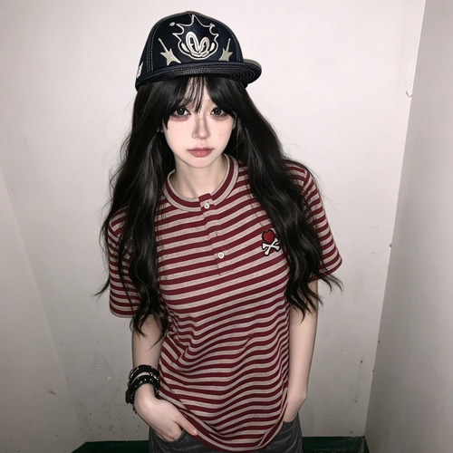 PASET复古哥特条纹亨利领T恤女