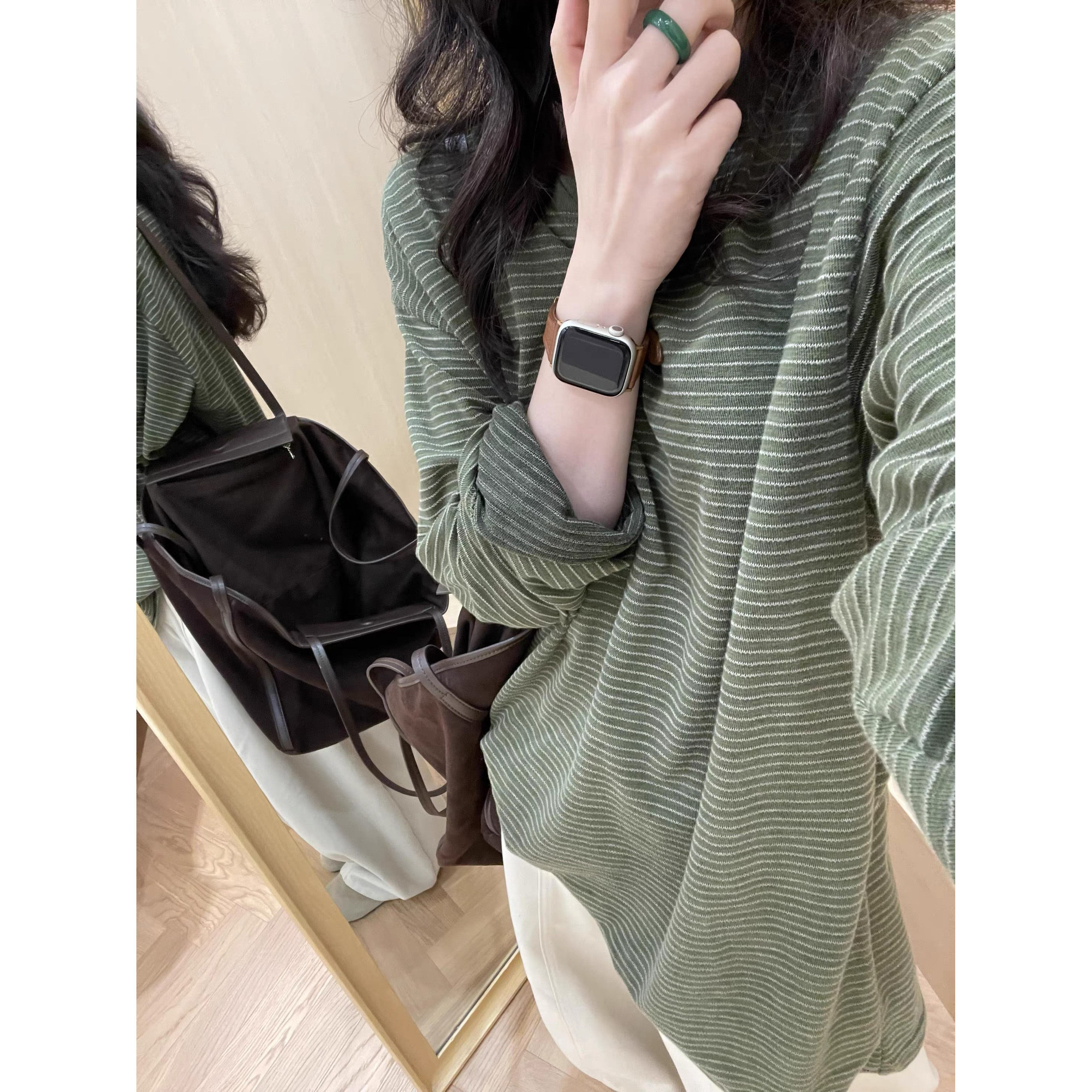 巨显白绿色条纹长袖T恤女2026