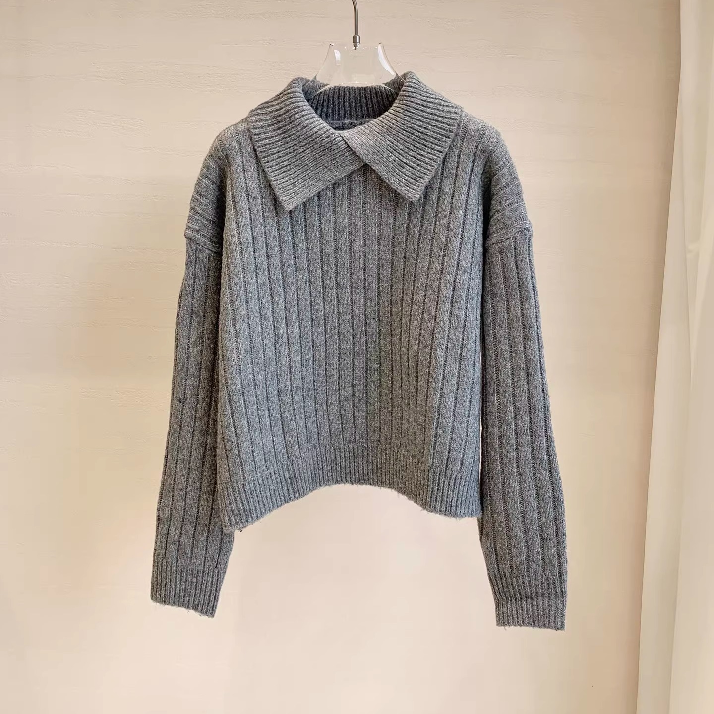 小众不撞款质感冷淡系毛针织衫女