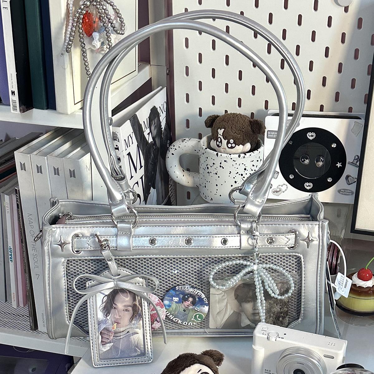 AORDA 原创高颜值追星痛包女单肩斜挎通勤小食量学生党娃娃展示包