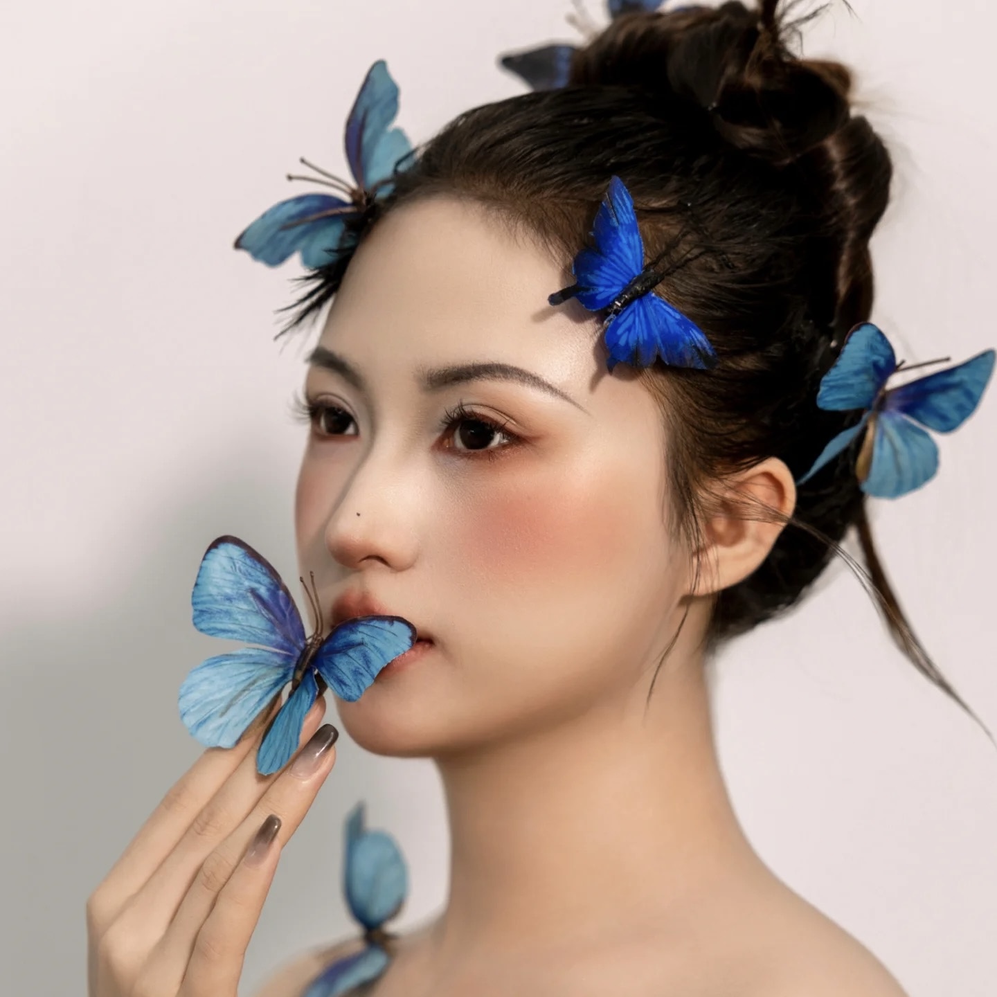 梦幻蝴蝶发夹超仙发饰ins风侧边夹仙女拍照道具新娘氛围感造型