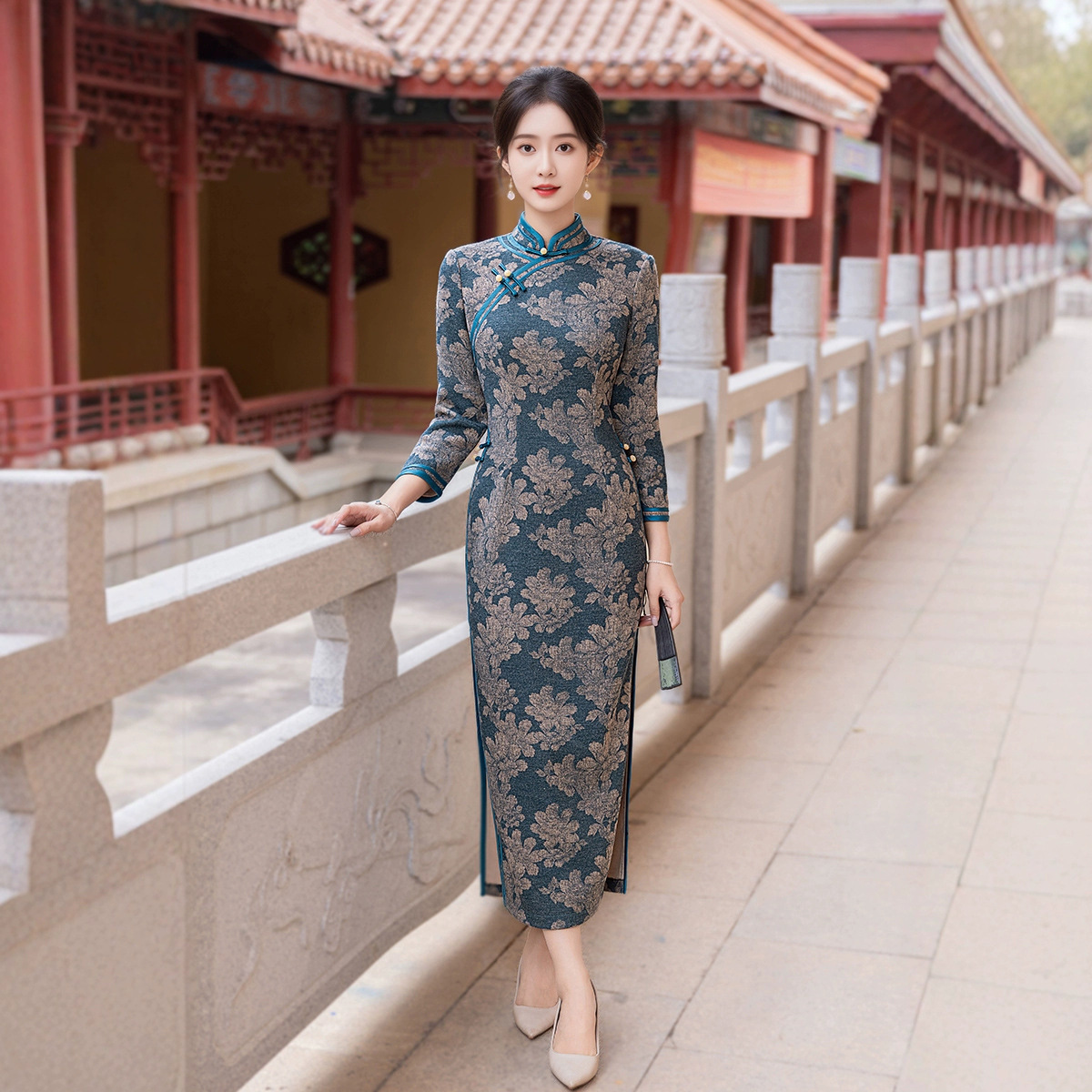 中式旗袍裙曼丽绒印花长款2025秋冬文艺复古旗袍女日常优雅连衣裙