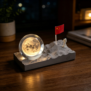 另一边珠穆朗玛峰微缩水泥小夜灯
