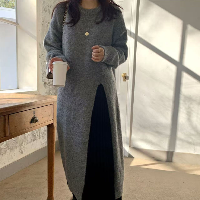 圆领套头侧开叉过膝连衣裙